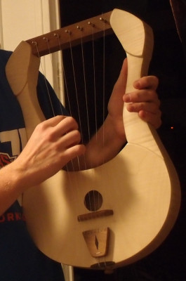 2. Lyre - detail.jpg